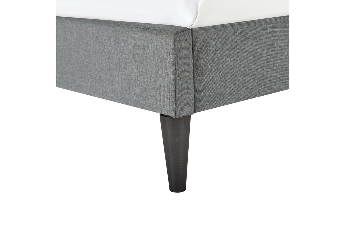Vertical Channeled Platform Bed I5852