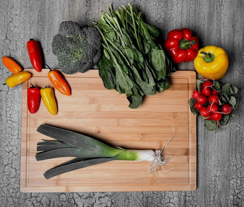 Organic Bamboo Cutting Board with Juice Groove Q51793