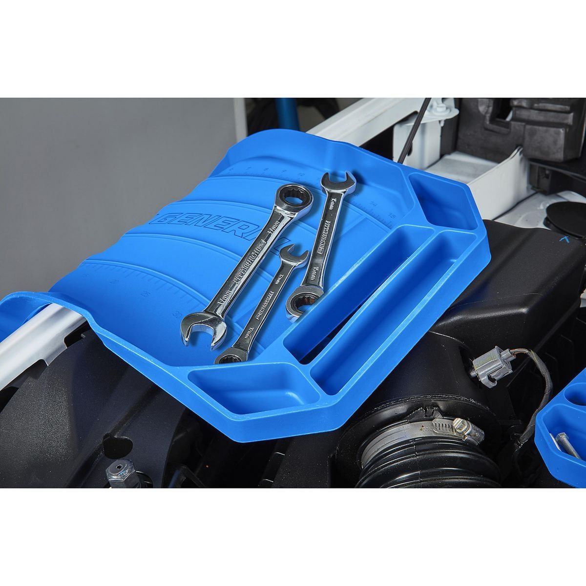 Ultra-Grip Flexible Parts Tray V176826
