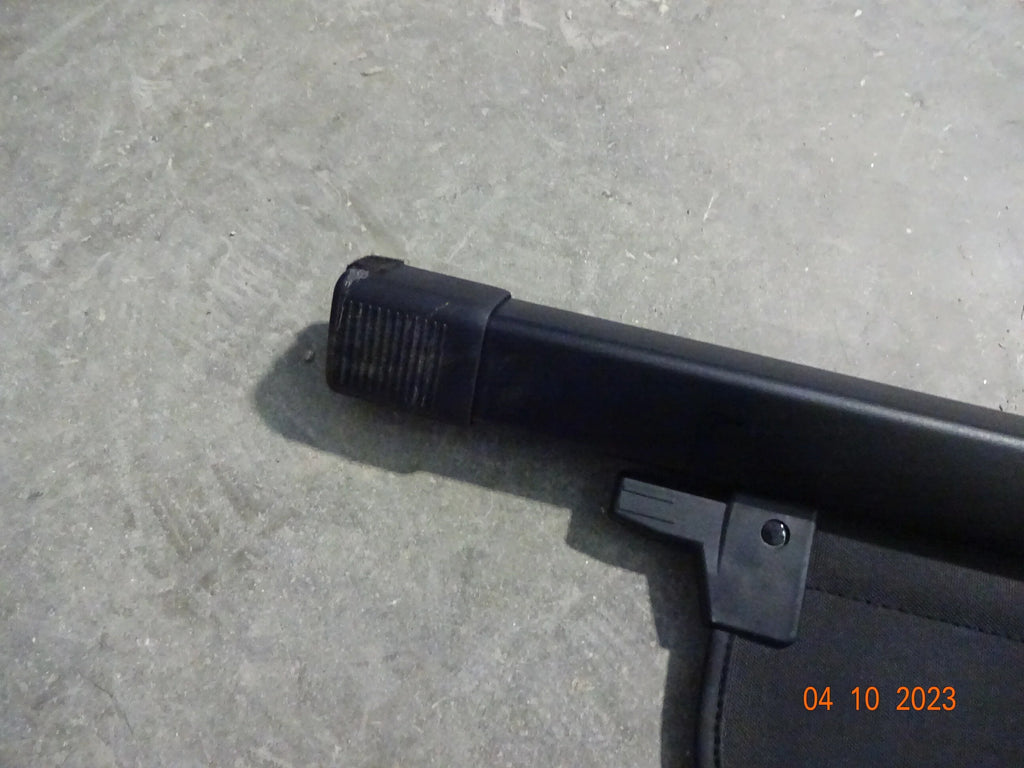 Pre-Owned Rear Retractable Cargo Cover A208389