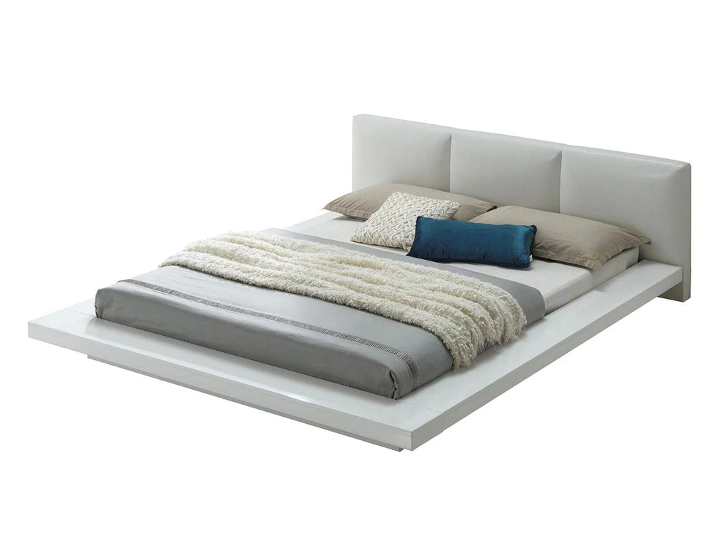 White Solid Wood King Bedroom Set 5pcs F53891