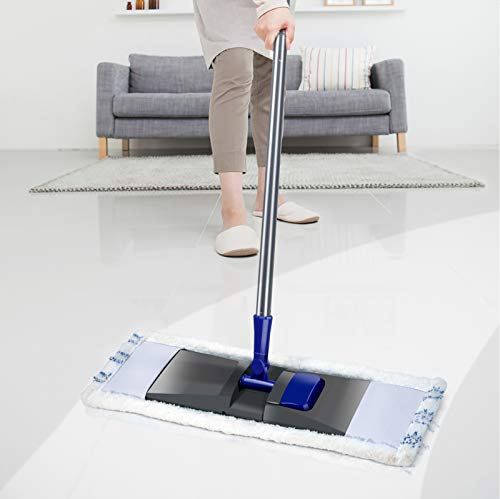 Microfiber Flat Mop with 4 Washable Pads L557883