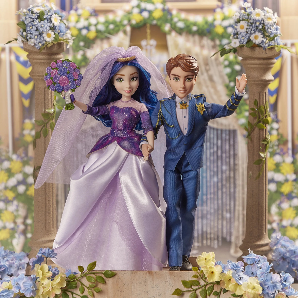 Disney Fashion Dolls M658251