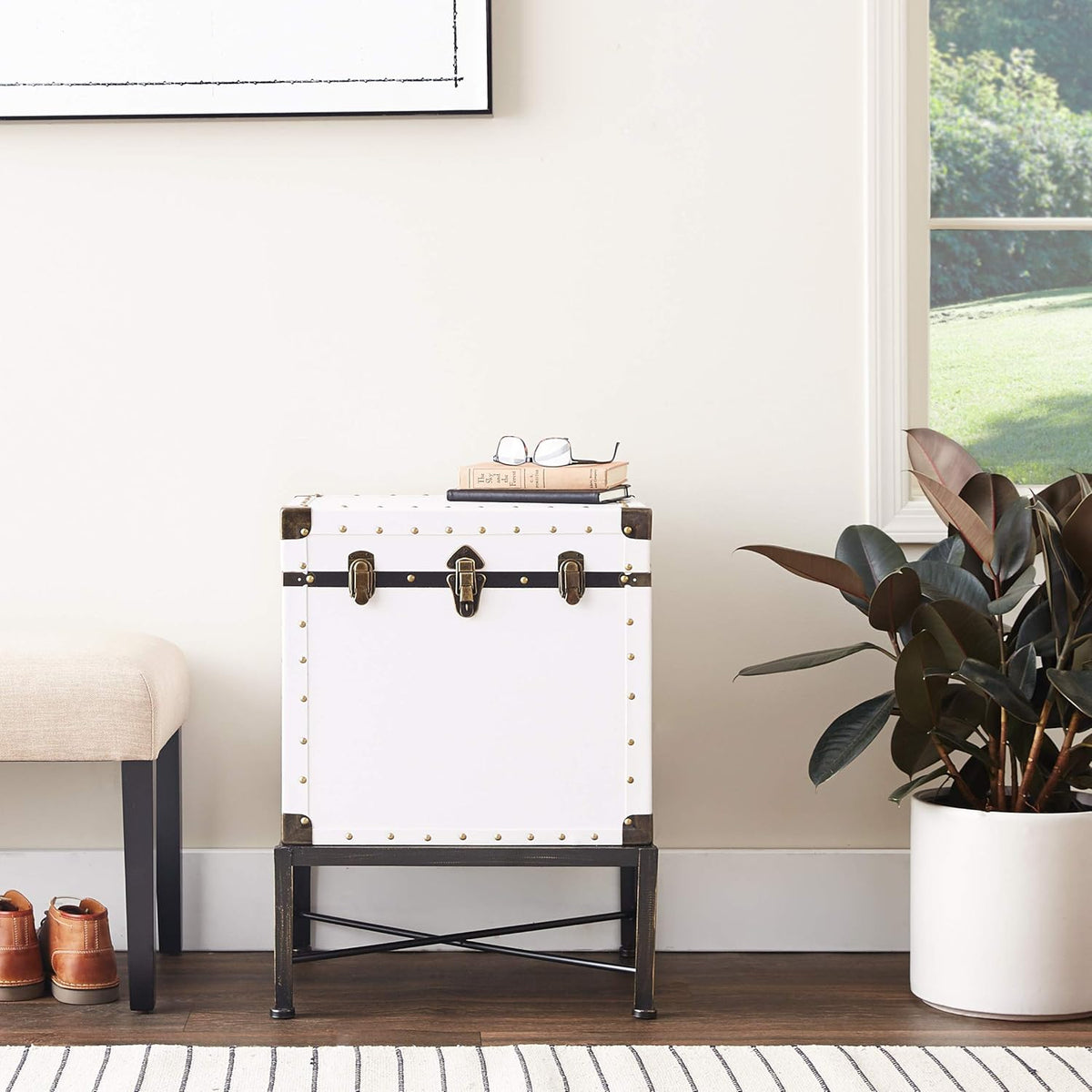 White Accent Cabinet G588