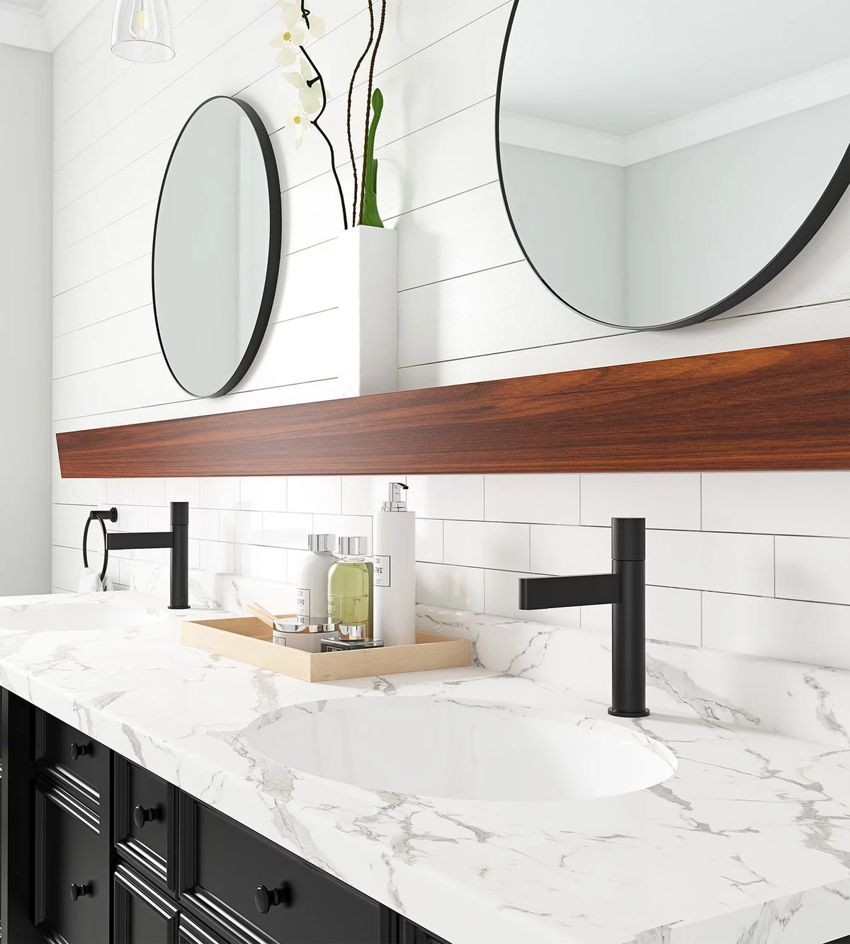 Single Hole Black Bathroom Faucet R96848
