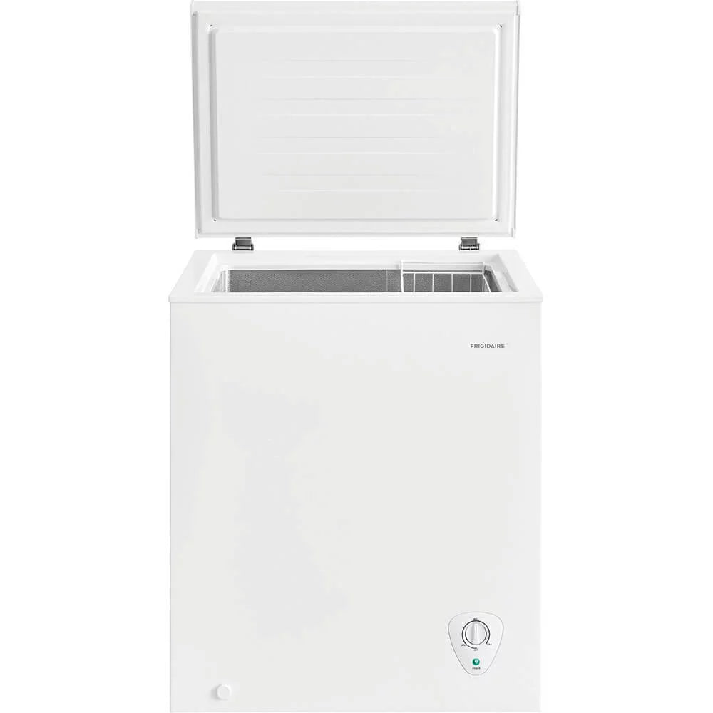 White 5 Cu. Ft. Chest Freezer Y26598