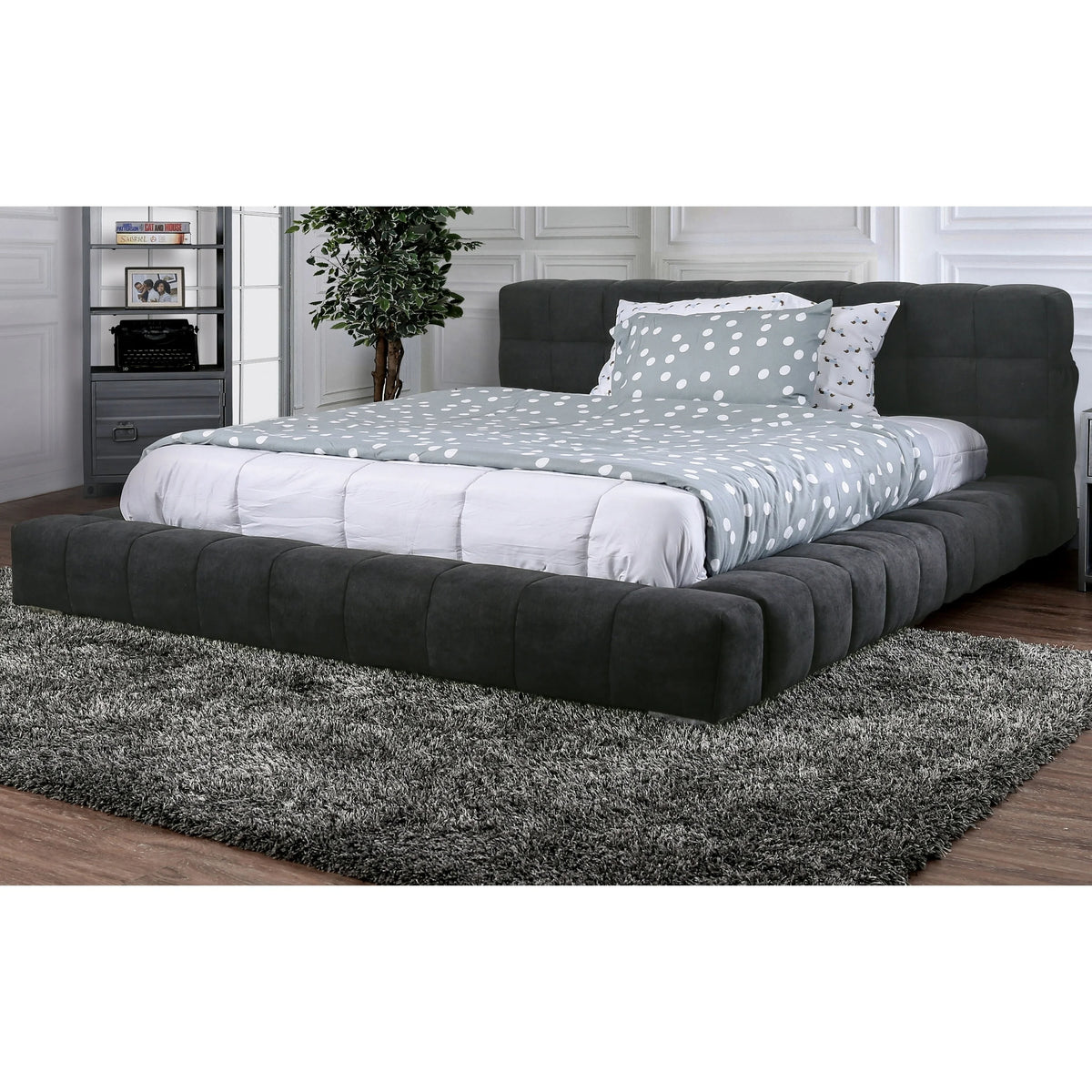 Grey Fabric USB Headboard California King Platform Bed E5175