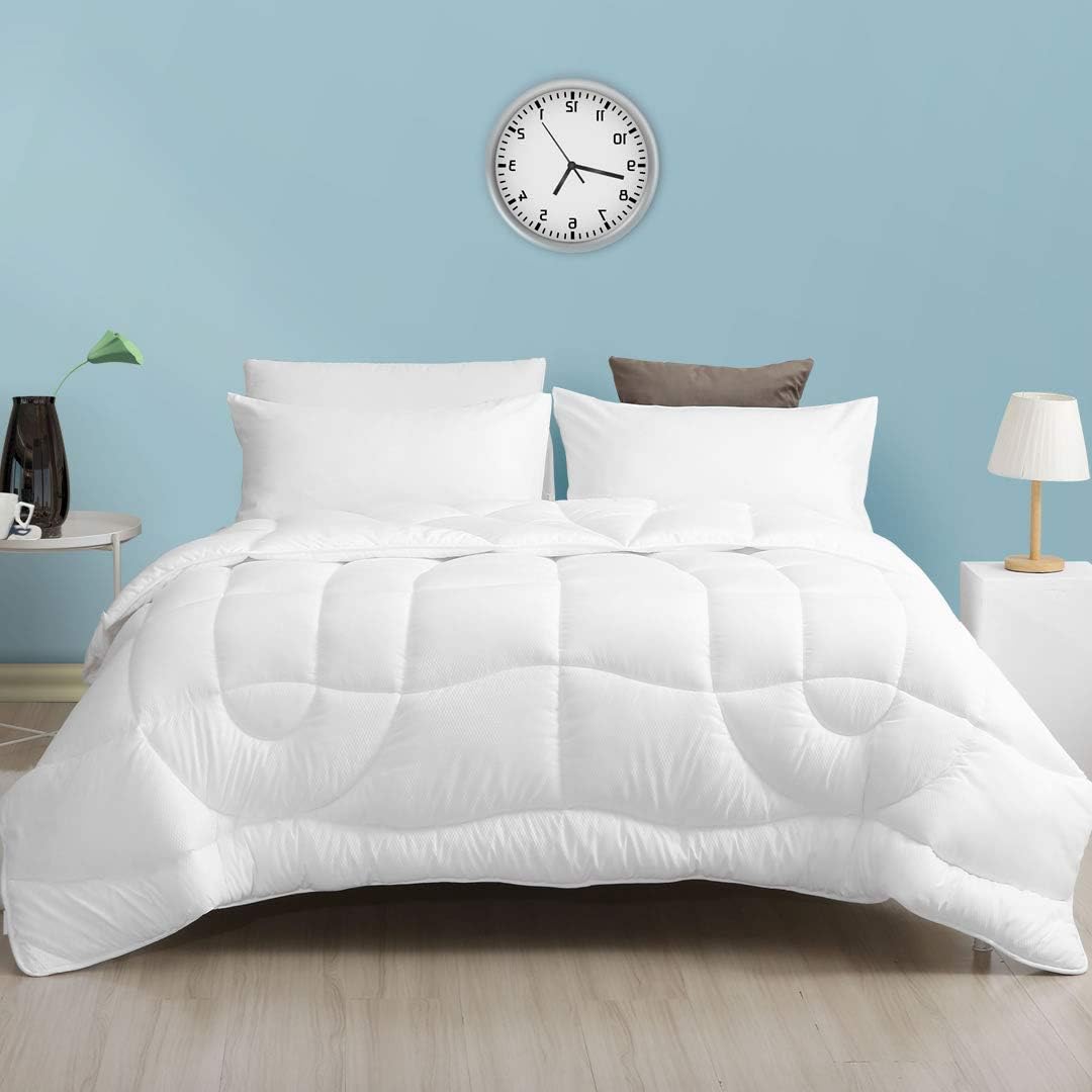 Full/Queen Size Navy Blue/Light Grey Reversible Down Alternative Comforter D955344