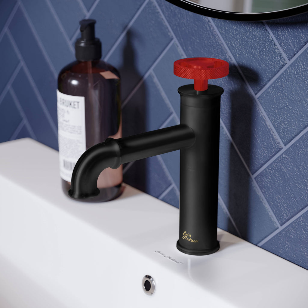 Red Single Hole Bathroom Faucet X7657