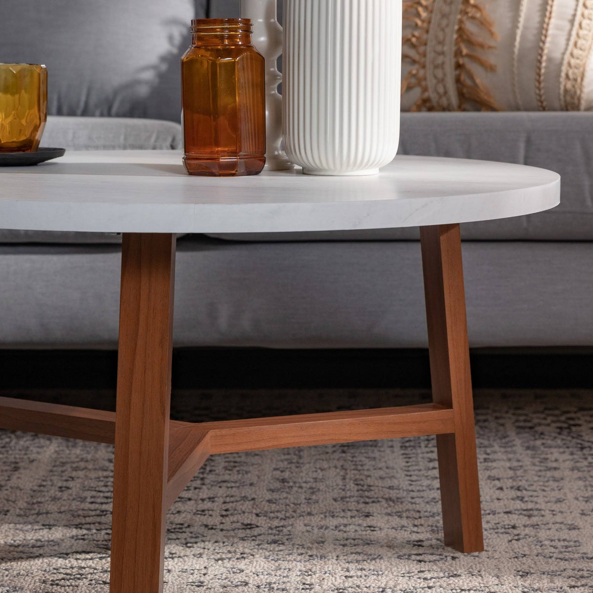 Round Faux Marble Top Coffee Table F984