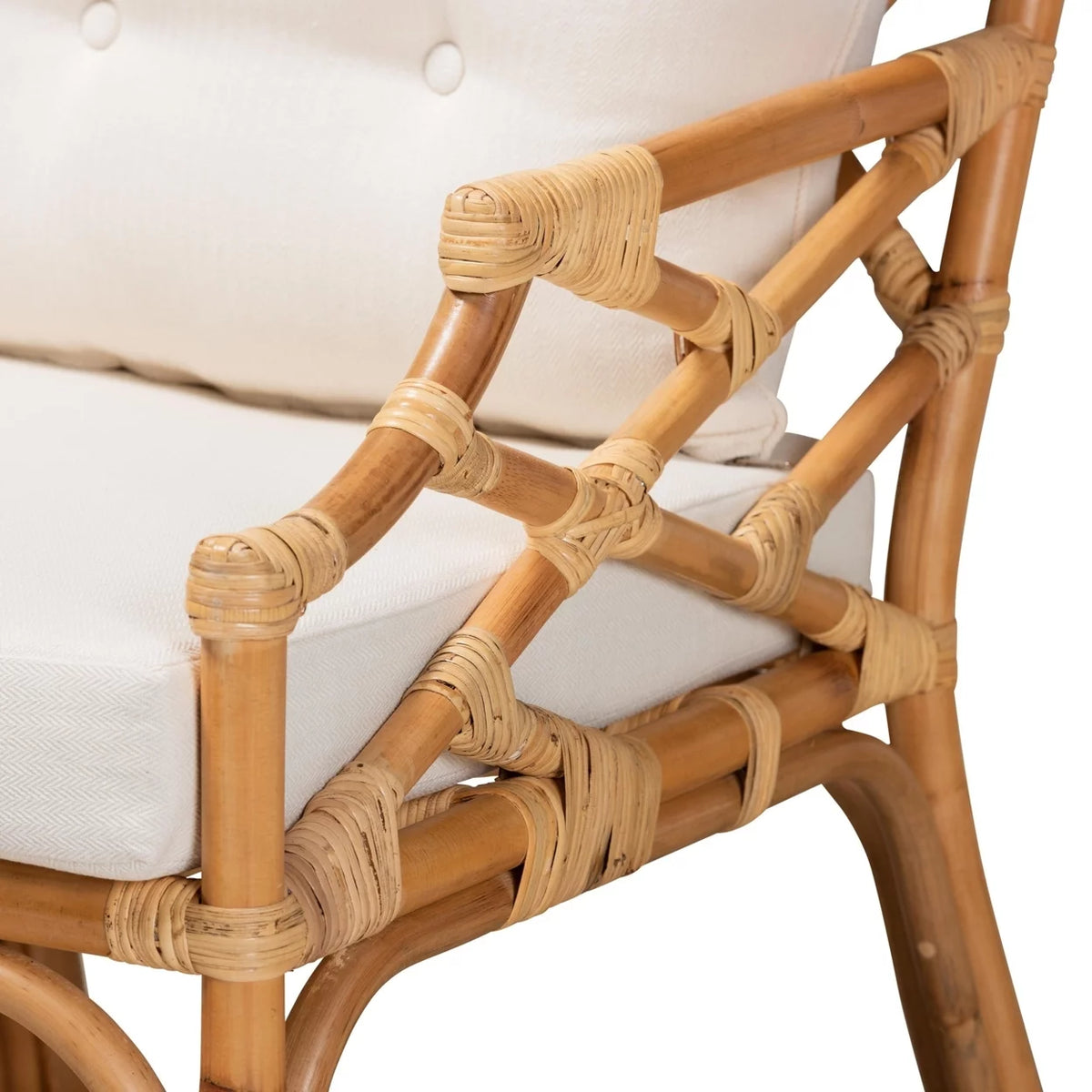 Natural Finished Rattan Armchair Y9942