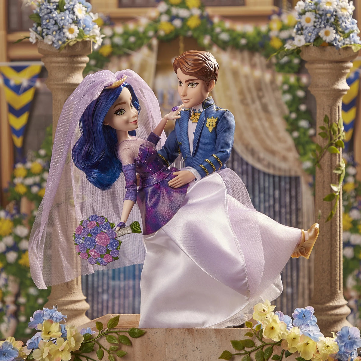 Disney Fashion Dolls M658251